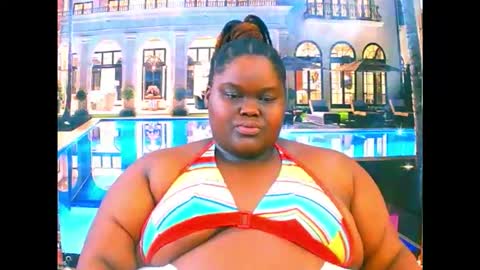 Snapshot of ebonyhotbuns4u2luv chatting on March 28, 9:47 pm ebonyhotbuns4u2luv online show from March 28, 9:47 pm