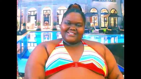 Snapshot of ebonyhotbuns4u2luv chatting on March 29, 10:32 pm ebonyhotbuns4u2luv online show from March 29, 10:32 pm