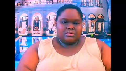 Snapshot of ebonyhotbuns4u2luv chatting on June 1, 9:38 pm ebonyhotbuns4u2luv online show from June 1, 9:38 pm