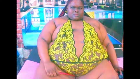 ebonyhotbuns4u2luv online show from July 22, 6:43 pm