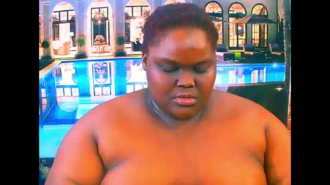 ebonyhotbuns4u2luv online show from July 28, 8:52 pm