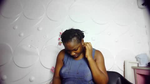 ebonykissxx online show from June 13, 10:51 pm