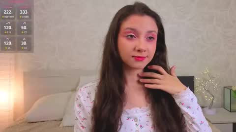 Snapshot of ebonyleibenstein chatting on October 12, 3:05 am Milly online show from October 12, 3:05 am