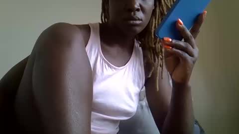 ebonyliliana online show from January 9, 12:30 pm