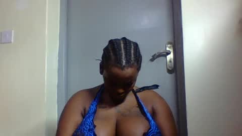 Snapshot of ebonymayahh chatting on July 26, 3:04 am ebonymayahh online show from July 26, 3:04 am