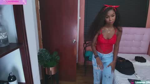 ebonyndsavage online show from January 5, 7:07 pm