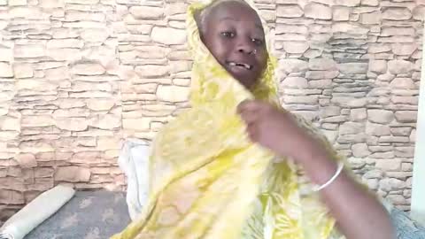 Snapshot of ebonyolive69 chatting on October 30, 7:25 pm Cindy online show from October 30, 7:25 pm