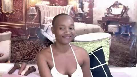Cindy online show from June 19, 7:39 pm