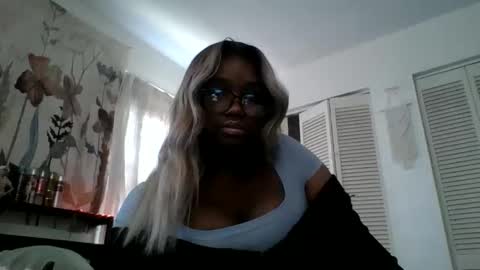 ebonyprincesssss online show from January 12, 5:51 pm