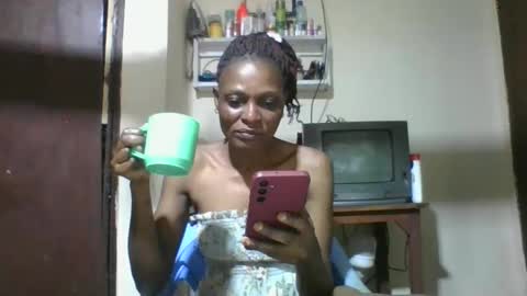 Snapshot of ebonyqueen4 chatting on October 23, 8:02 am JACKLINE online show from October 23, 8:02 am