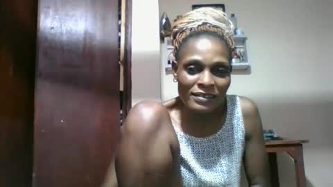 Snapshot of ebonyqueen4 chatting on February 16, 1:18 pm JACKLINE online show from February 16, 1:18 pm