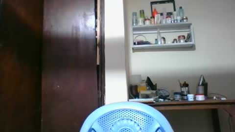 Snapshot of ebonyqueen4 chatting on February 24, 6:11 am JACKLINE online show from February 24, 6:11 am