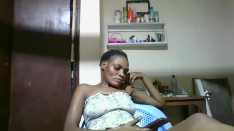 Snapshot of ebonyqueen4 chatting on April 9, 9:09 pm JACKLINE online show from April 9, 9:09 pm