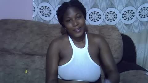 Snapshot of ebonysk chatting on February 22, 9:52 am pretty online show from February 22, 9:52 am