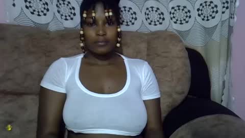 Snapshot of ebonysk chatting on May 1, 9:03 am pretty online show from May 1, 9:03 am