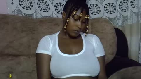 Snapshot of ebonysk chatting on May 4, 12:56 pm pretty online show from May 4, 12:56 pm