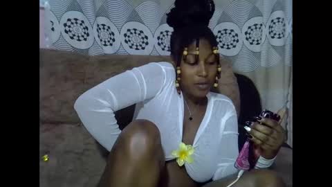 Snapshot of ebonysk chatting on May 16, 11:03 pm pretty online show from May 16, 11:03 pm