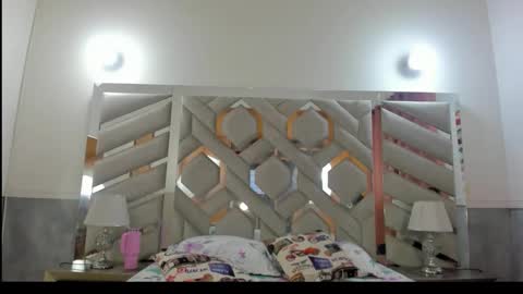 ebonysquirtcol online show from December 22, 10:51 pm