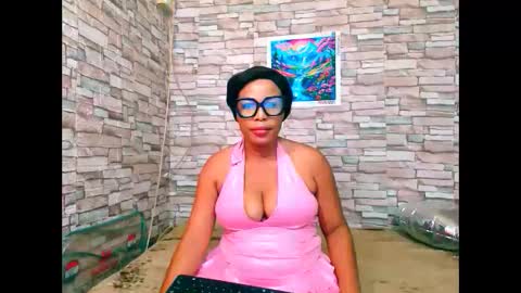 ebonysunshine4u online show from March 26, 7:14 am