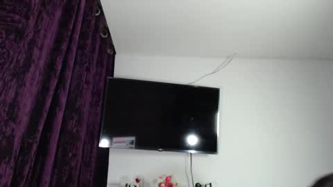 ebonyxprincess online show from June 9, 11:05 pm