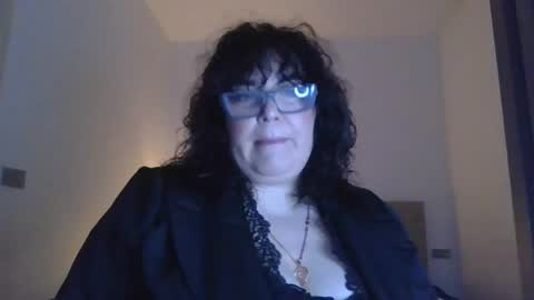 echo_dust online show from April 19, 5:23 pm