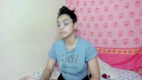 Snapshot of eclipseandflame chatting on November 19, 1:00 pm online show from November 19, 1:00 pm