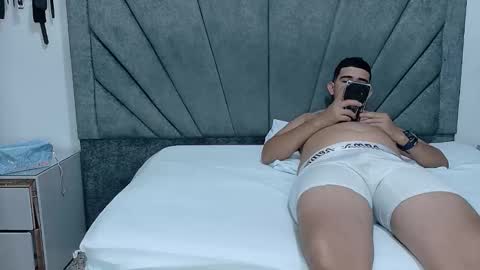 Blake and Jess online show from January 17, 7:39 pm