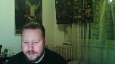 Edward online show from December 14, 7:14 pm