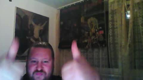 Edward online show from September 27, 6:13 pm