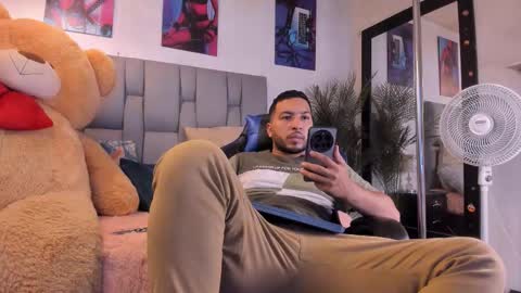 Snapshot of edahi1386 chatting on September 13, 11:04 pm edahi1386 online show from September 13, 11:04 pm