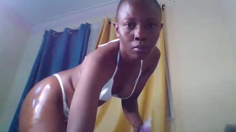 Snapshot of edakiss chatting on February 11, 11:32 pm edakiss online show from February 11, 11:32 pm