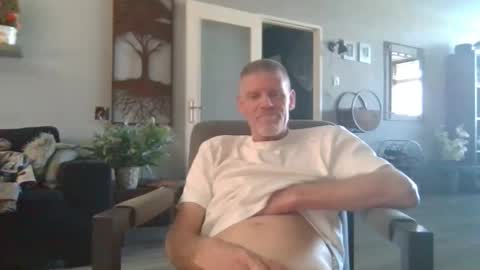 eddie4767 online show from February 8, 10:40 am