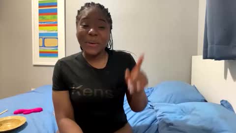 eddrisalove online show from May 11, 10:54 am