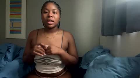eddrisalove online show from May 13, 11:00 pm
