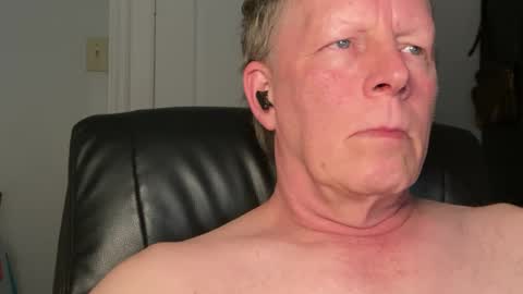 Eddy online show from May 2, 2:49 am