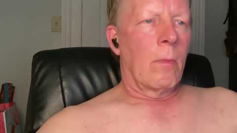 Eddy online show from May 11, 1:55 am