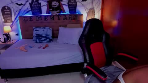 ede online show from October 20, 4:57 am