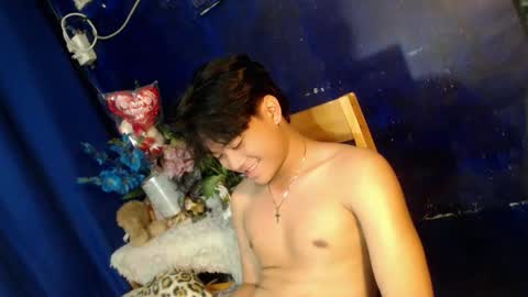 edelcum_xx online show from October 28, 6:17 am