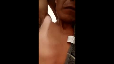 Snapshot of edgarsanmartin550 chatting on March 12, 4:51 am edgarsanmartin550 online show from March 12, 4:51 am