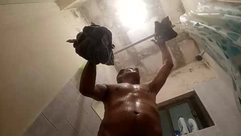 Snapshot of edgarsanmartin550 chatting on March 13, 3:35 am edgarsanmartin550 online show from March 13, 3:35 am