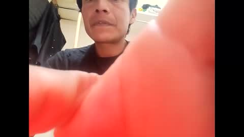 Snapshot of edgarsanmartin550 chatting on March 28, 4:28 pm edgarsanmartin550 online show from March 28, 4:28 pm