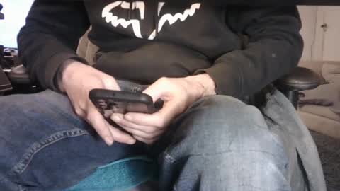 Snapshot of edged_biker chatting on January 10, 7:11 pm edged biker online show from January 10, 7:11 pm