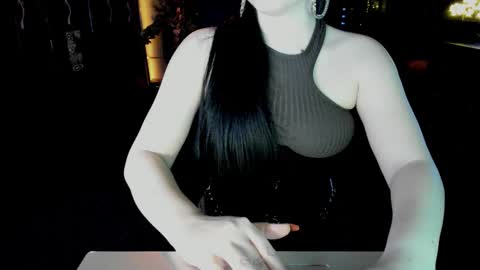 EdgeQueen69 online show from October 17, 9:50 pm