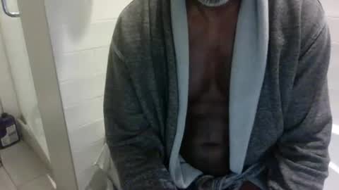 Snapshot of edgingdaddy chatting on May 22, 4:12 pm Dad online show from May 22, 4:12 pm