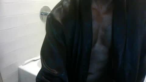 Snapshot of edgingdaddy chatting on June 5, 11:05 am Dad online show from June 5, 11:05 am