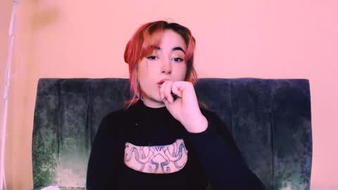 Snapshot of ediefris chatting on December 18, 10:35 pm fickle demon made of clumps of matter online show from December 18, 10:35 pm