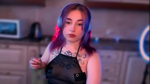 Snapshot of ediefris chatting on February 12, 6:29 am fickle demon made of clumps of matter online show from February 12, 6:29 am