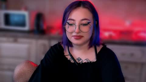 Snapshot of ediefris chatting on February 17, 9:46 am fickle demon made of clumps of matter online show from February 17, 9:46 am