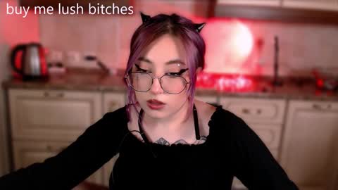 Snapshot of ediefris chatting on March 12, 8:52 pm fickle demon made of clumps of matter online show from March 12, 8:52 pm