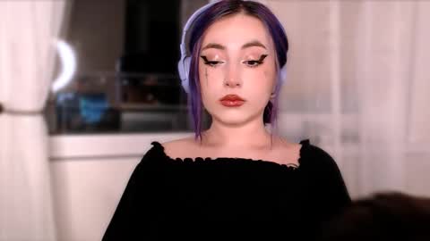 Snapshot of ediefris chatting on October 14, 7:58 pm fickle demon made of clumps of matter online show from October 14, 7:58 pm